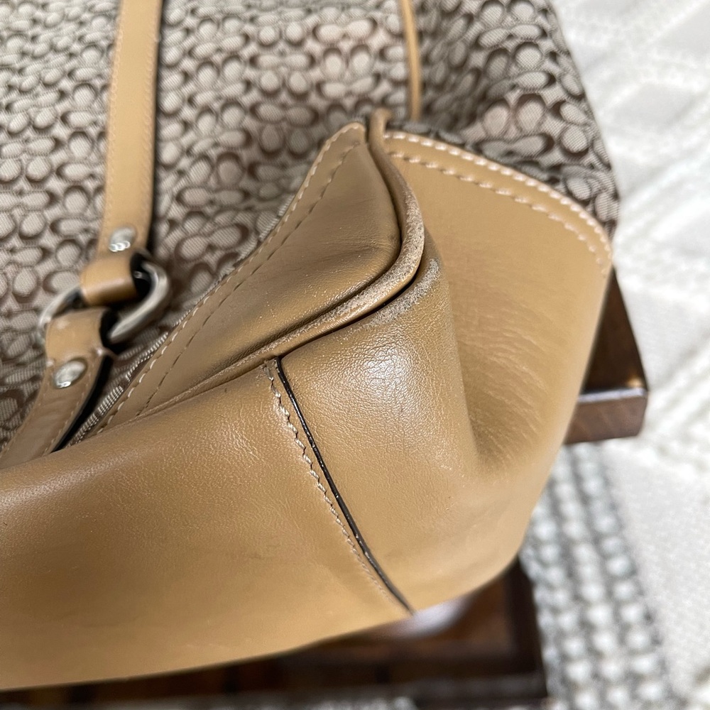 Authentic Coach Purse - Picture 9 of 9